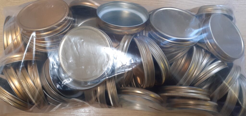 Spare Caps (lids) 1lb Screw On (72)
