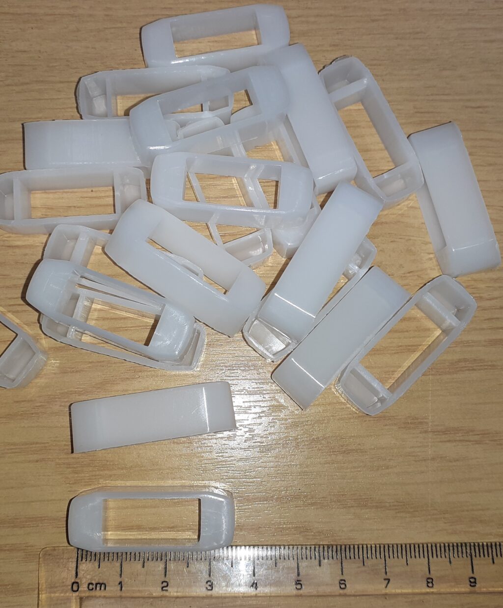 Spacer Narrow Plastic (20 pack)