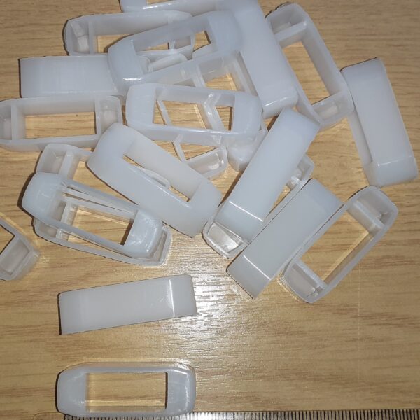 Spacer Narrow Plastic (20 pack)