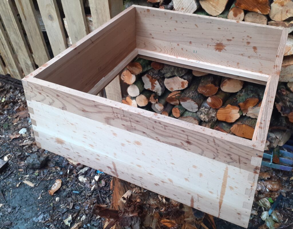 WBC Hive Lift