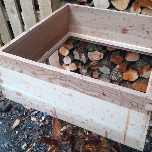 WBC Hive Lift